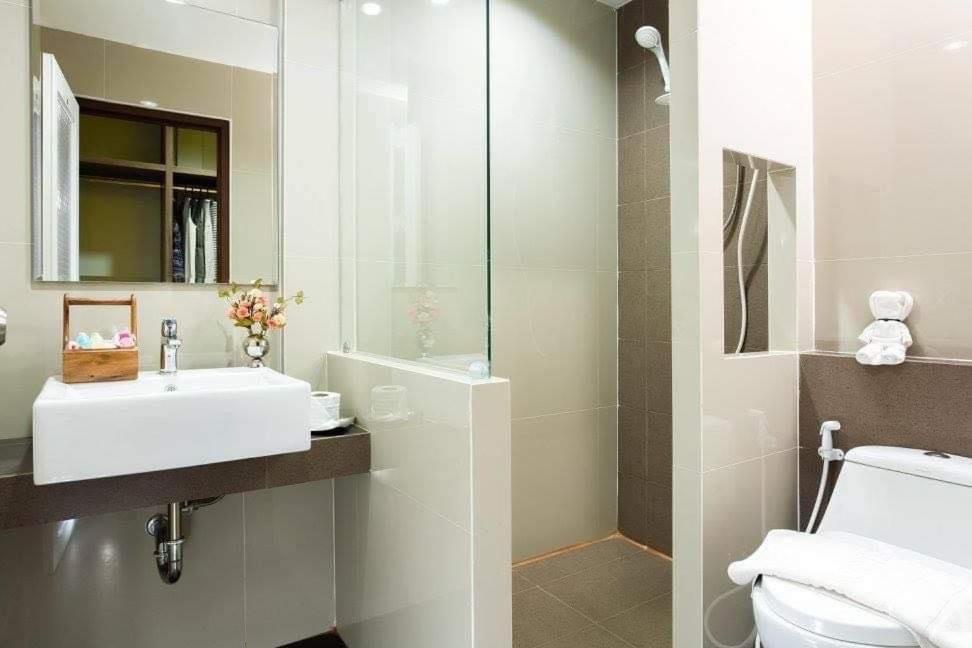 Anh Anh Homestay Bangkok Exteriör bild